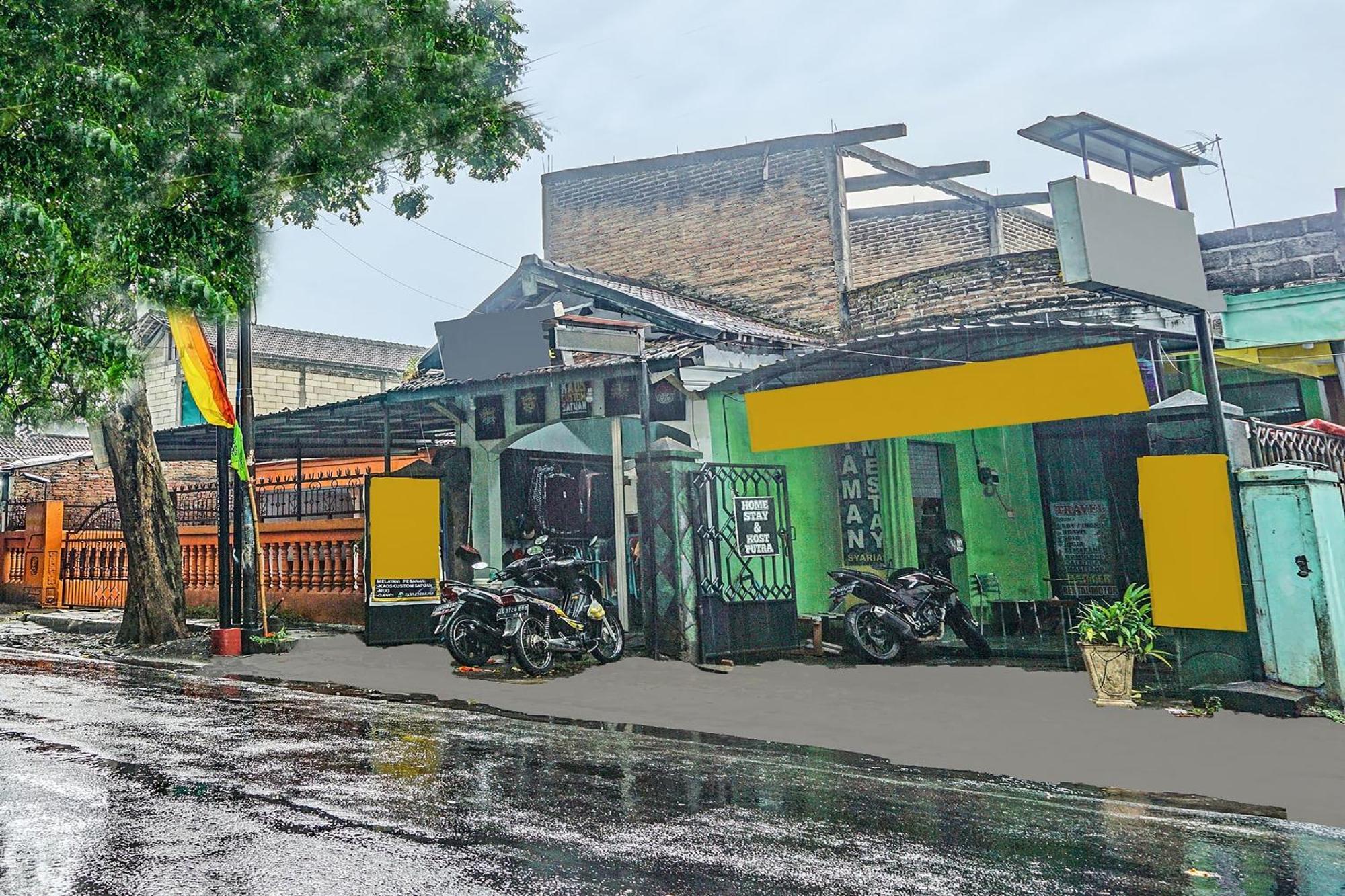 Oyo 91697 Nyaman Homestay Syariah Pare Exteriör bild